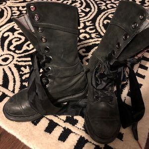 Vintage Dc Martens